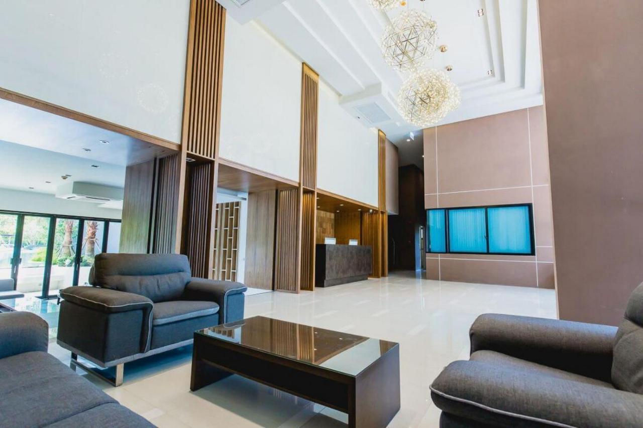 Aristo 1 Phuket By Resava Aparthotel Exterior foto